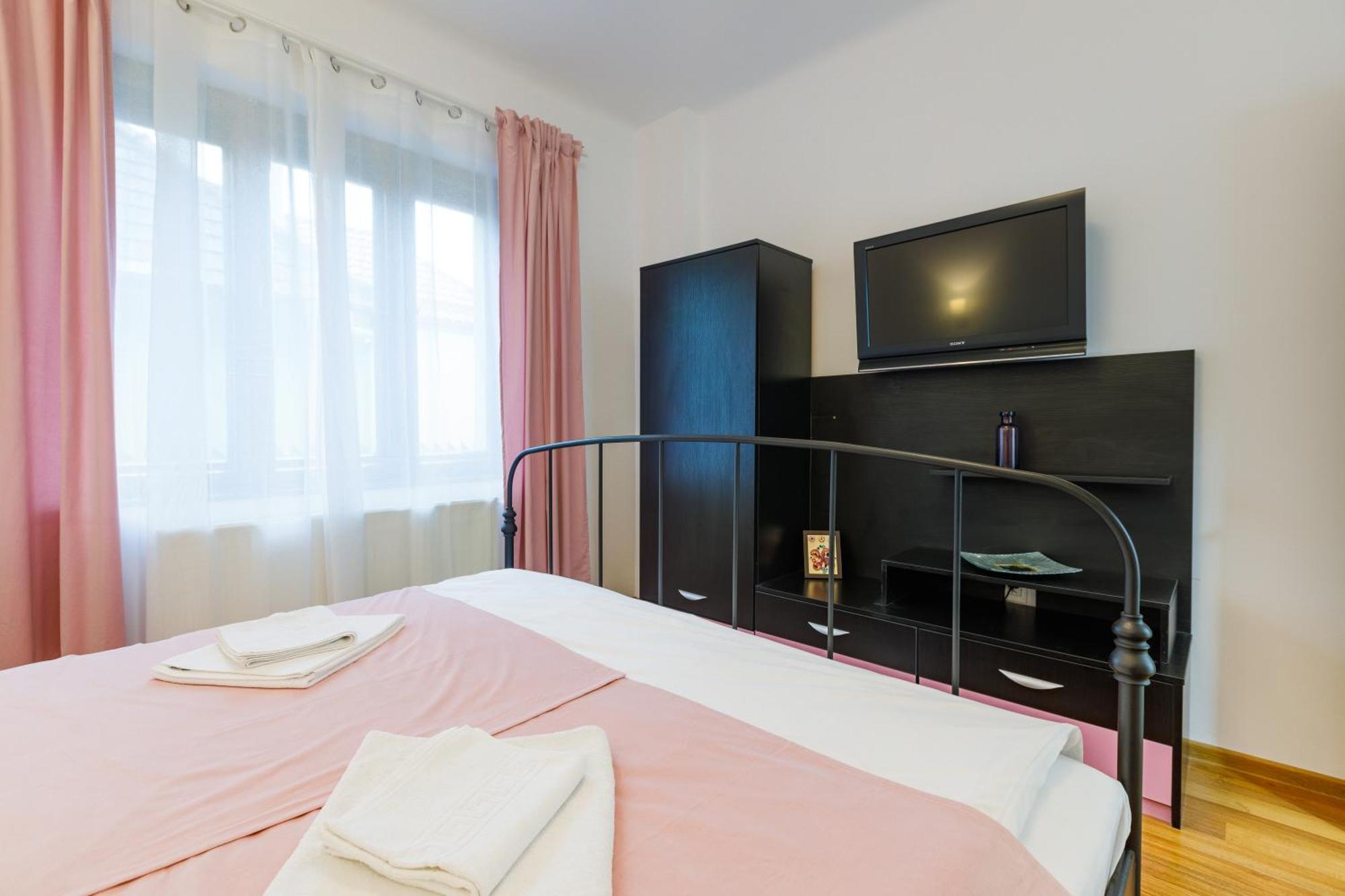 Apartament Modern Brașov Exterior foto