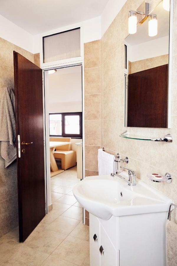 Apartament Modern Brașov Exterior foto
